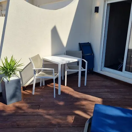 Naturiste Adam Le Jardin D'eden * Agde
